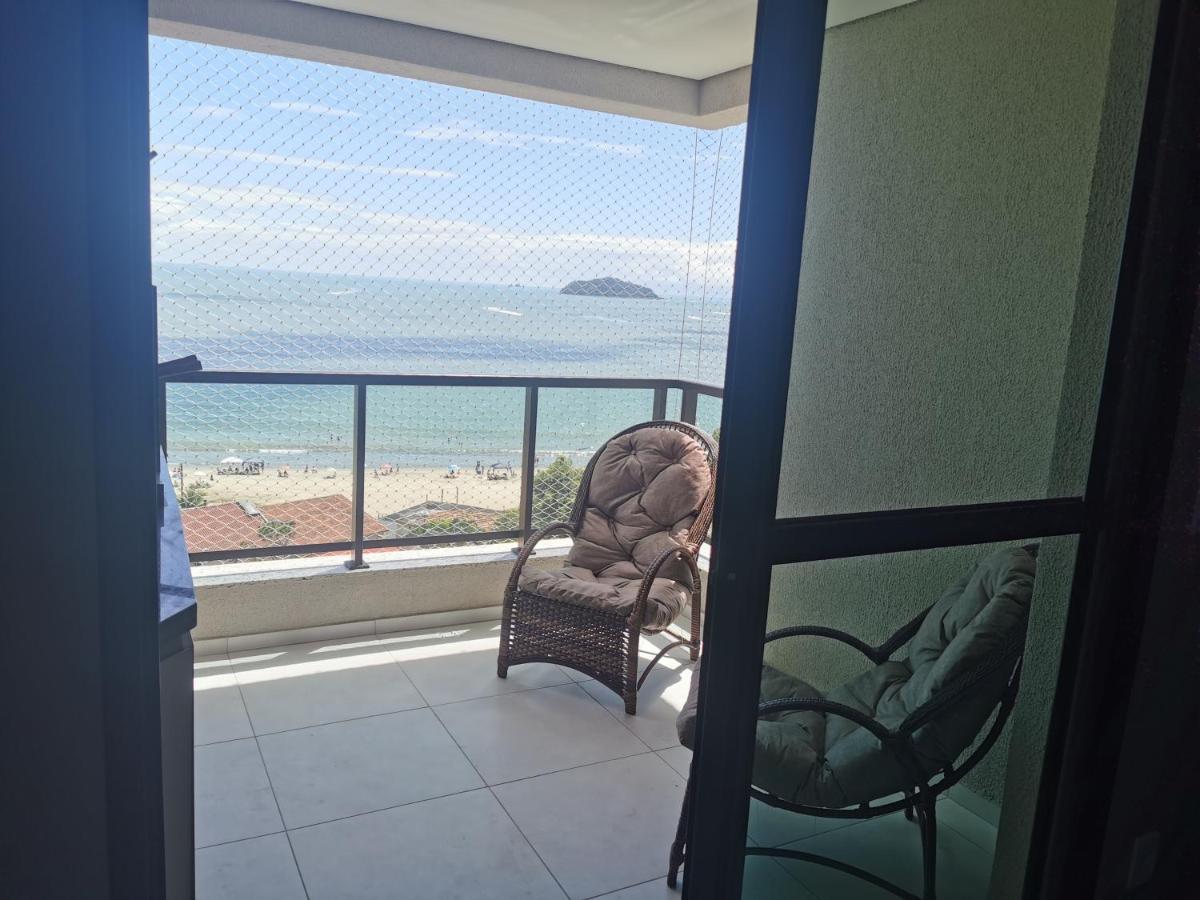 Aptos Em Home Club Frente Mar Com Area De Lazer Completa Пеня Екстериор снимка